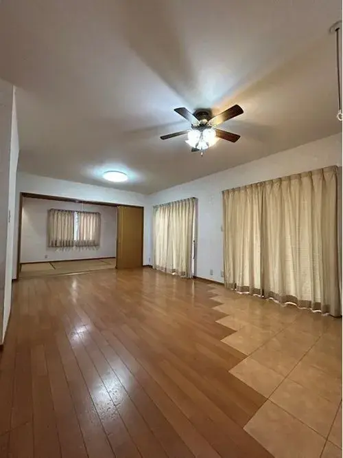 4LDK Property Shikokuchuo City Ehime Prefecture (5)