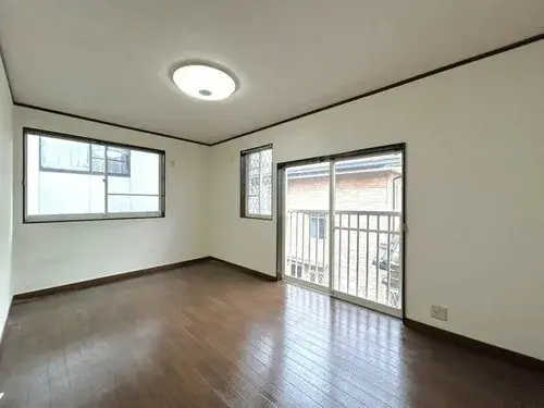 2-Story Property Iizuka City Fukuoka Prefecture (4)