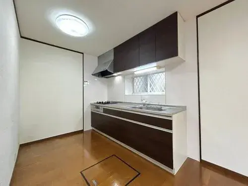 2-Story Property Iizuka City Fukuoka Prefecture (6)