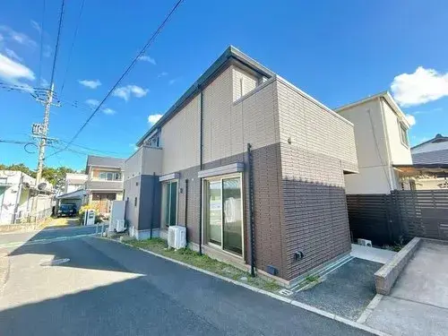 Akiya in Karatsu