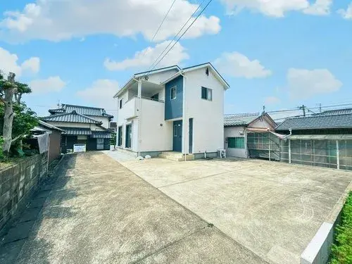 Akiya in Ōmura