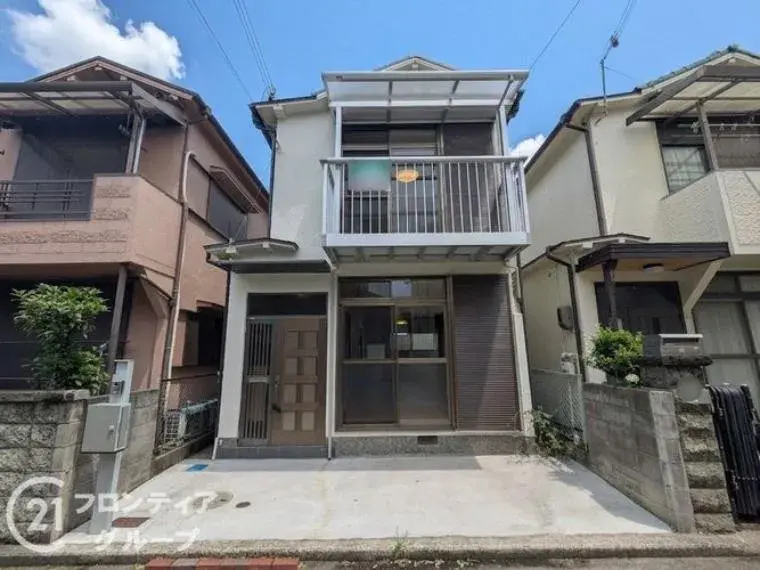 Akiya in Kobe