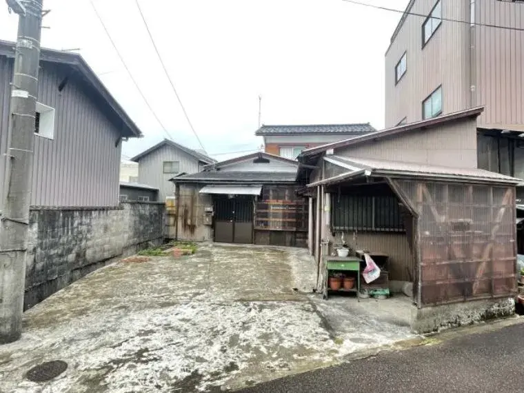 Slide 4