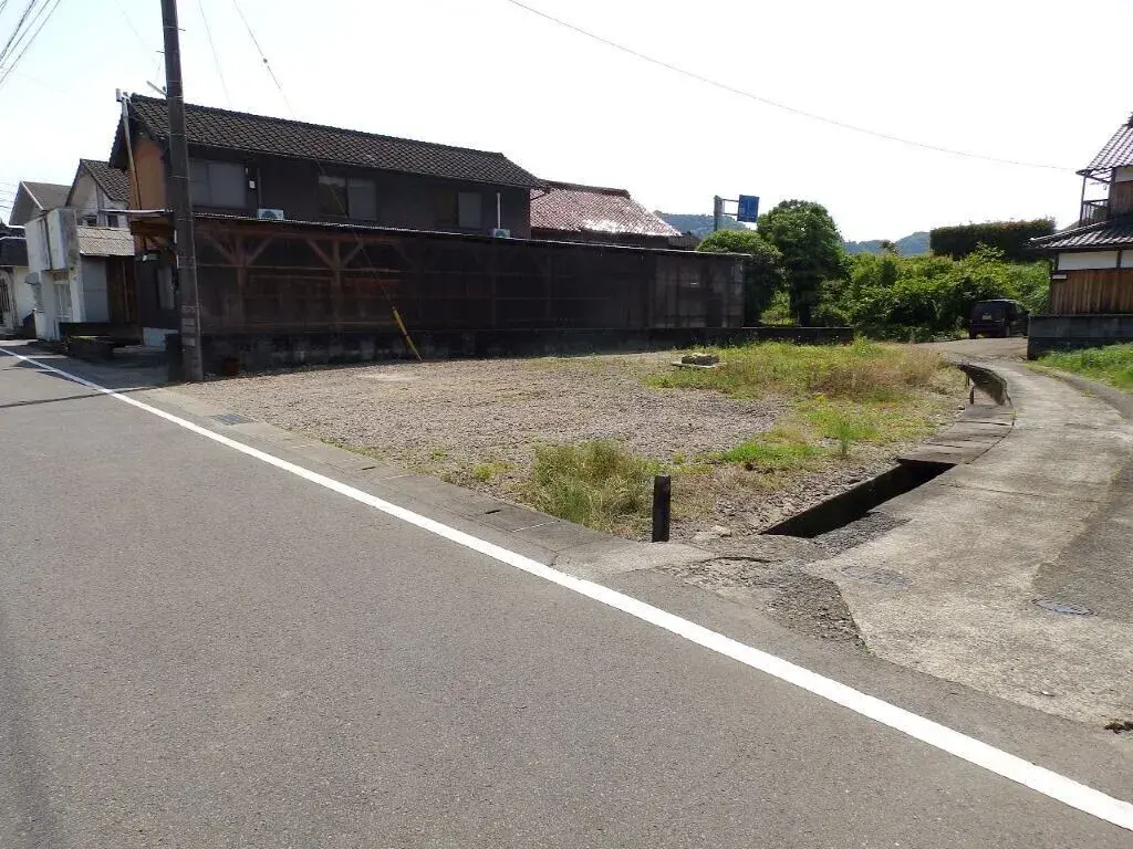 Property with Land in Imari City, Saga Prefecture (5)