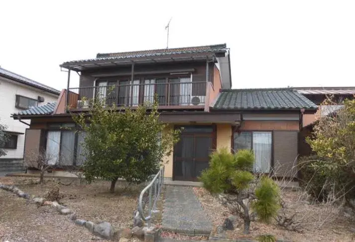 Akiya in Pueblo de Yoshimi