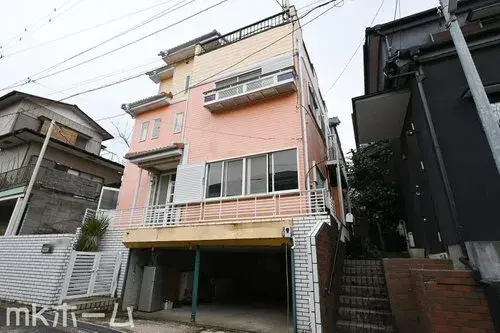 Akiya in Yachiyo