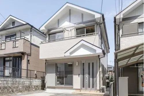Akiya in Yokohama