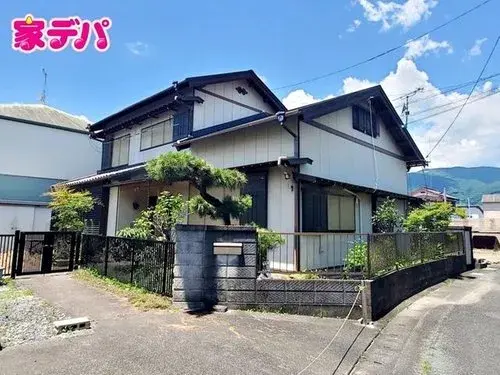 Akiya in Shinshiro