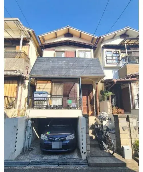 Akiya in Minoh