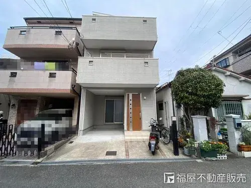 Akiya in 东大阪市