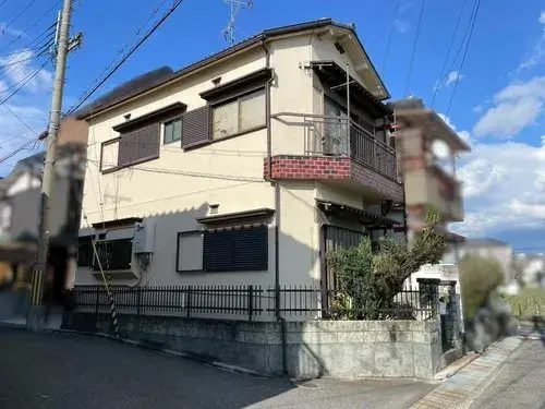 Akiya in Hirakata