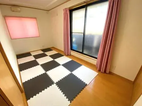 Akiya in Shijonawate