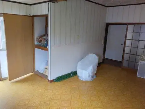 Propiedad 4DK Ciudad de Saijo Prefectura de Ehime (13)
