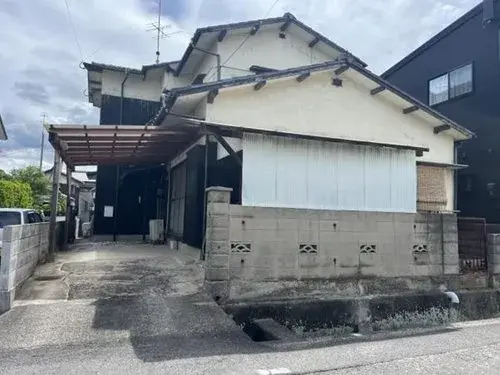 Akiya in Imabari