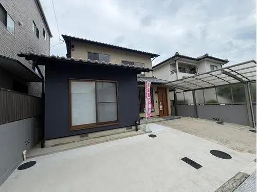 Akiya in Matsuyama