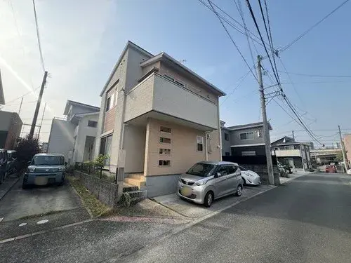 Akiya in Koshi