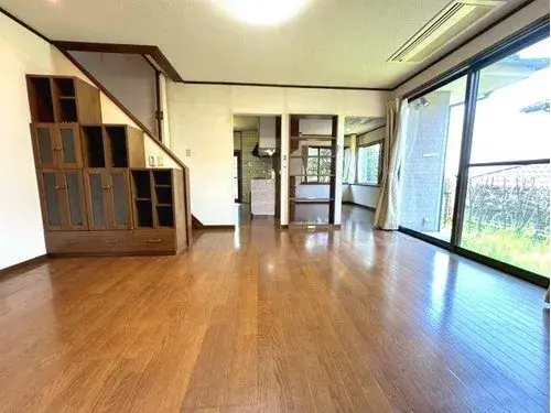 Kagoshima Prefecture Kirishima City 2-Bedroom 2-Story Property (4)