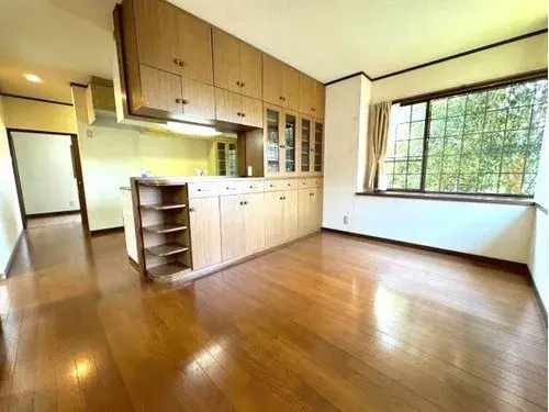 Kagoshima Prefecture Kirishima City 2-Bedroom 2-Story Property (5)