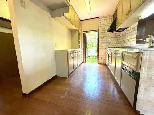 Kagoshima Prefecture Kirishima City 2-Bedroom 2-Story Property (6)