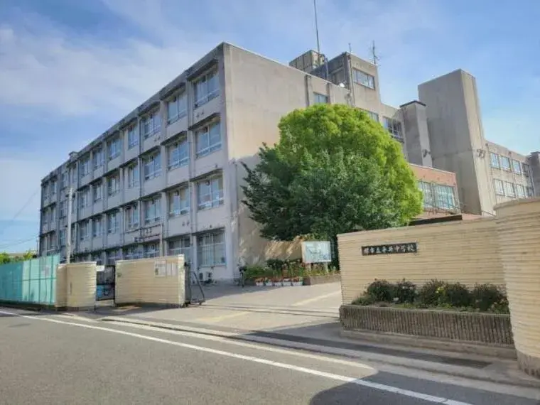2DK Property with Commercial Space Sakai City Osaka Prefecture (2)
