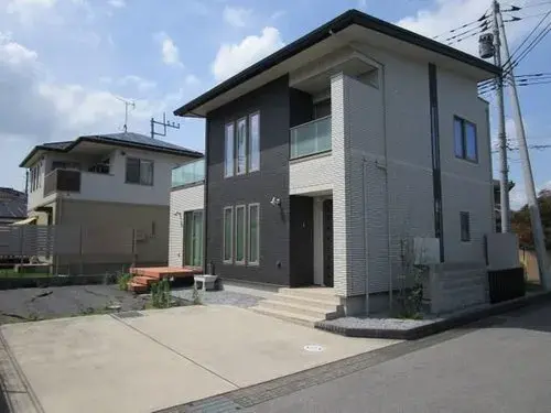Akiya in Koga