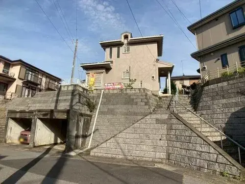 Akiya in Ville d'Ami
