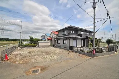 Akiya in Sakado
