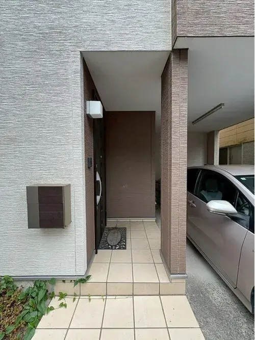 Slide 4