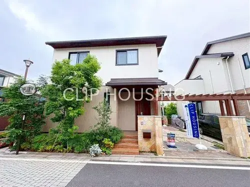 Akiya in Akishima