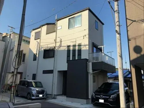 Akiya in Kawasaki