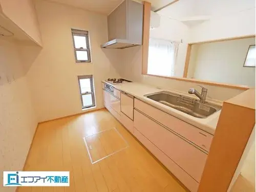 Two-Story Ample Storage Property Anjo City Aichi Prefecture (3)