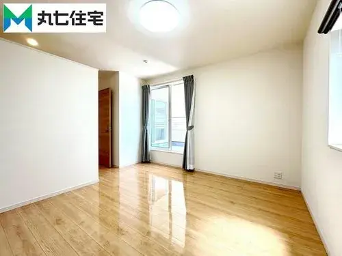 2-Story Detached House in Kota Town, Aichi Prefecture (2)