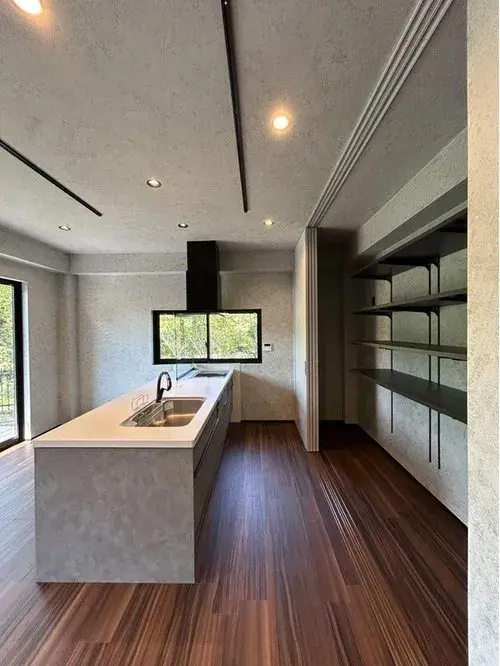 RC Structure House with All Rooms Storage Okazaki City Aichi Prefecture (3)