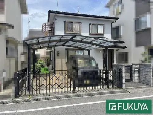 Akiya in Ritto