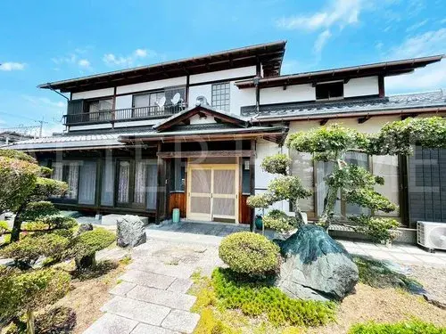 Akiya in Takashima
