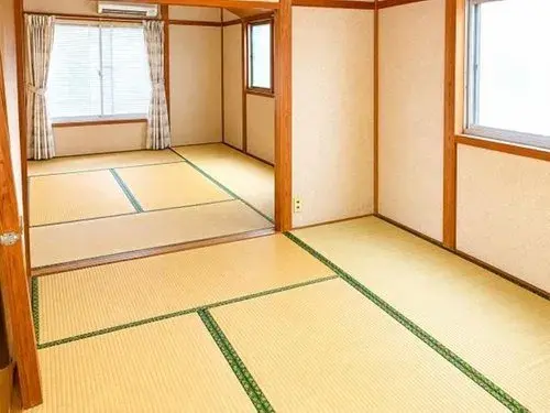 5DK Property Matsubara City Osaka Prefecture (3)