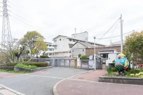 6LDK Property Shijonawate City Osaka Prefecture (27)