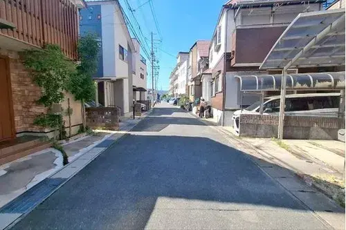 Akiya in Itami