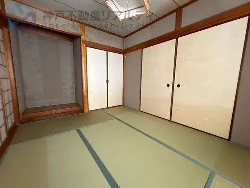 Hyogo Prefecture Nishinomiya City 5DK Property (12)