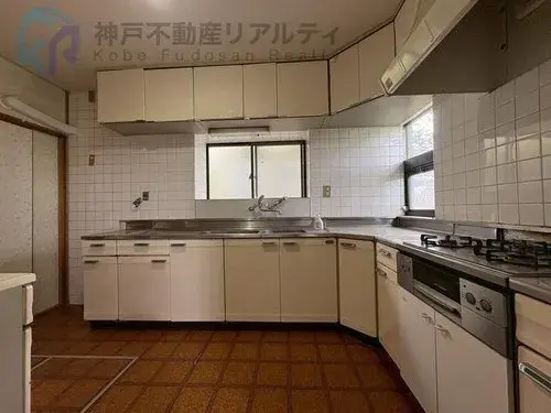 Hyogo Prefecture Nishinomiya City 5DK Property (16)
