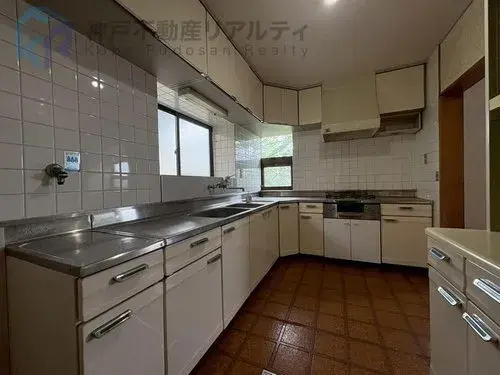 Hyogo Prefecture Nishinomiya City 5DK Property (18)