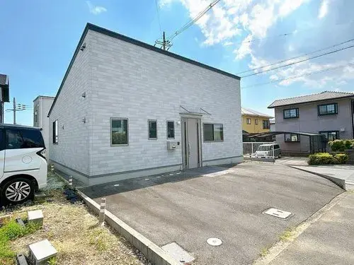 Akiya in Kato