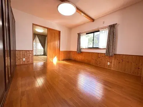 5LDK Property Tottori City Tottori Prefecture (6)
