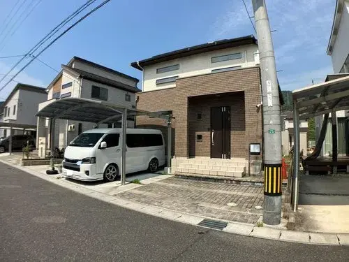 Akiya in Otake
