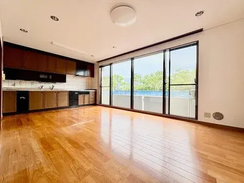 Two-Family Residence Hiroshima City Hiroshima Prefecture (3)