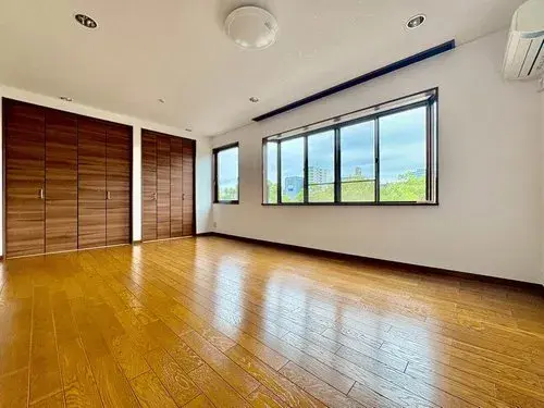 Two-Family Residence Hiroshima City Hiroshima Prefecture (4)