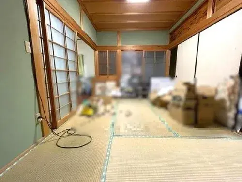 Slide 4