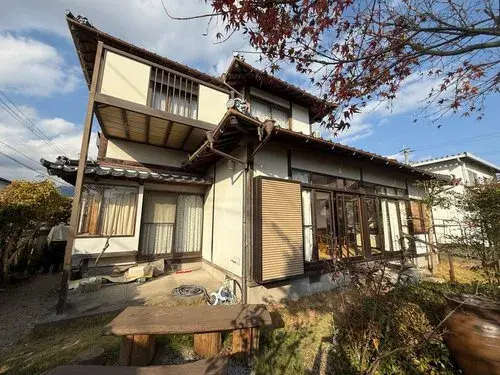 Akiya in Ogi