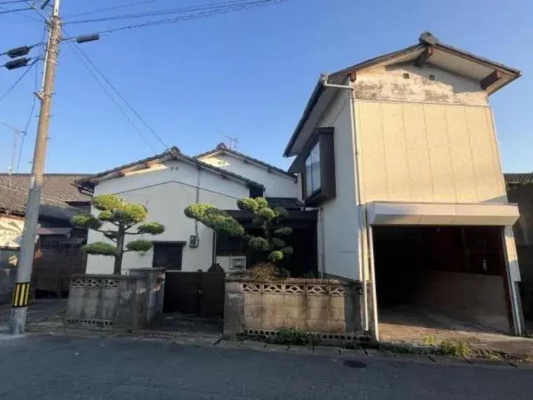 Akiya in Omuta