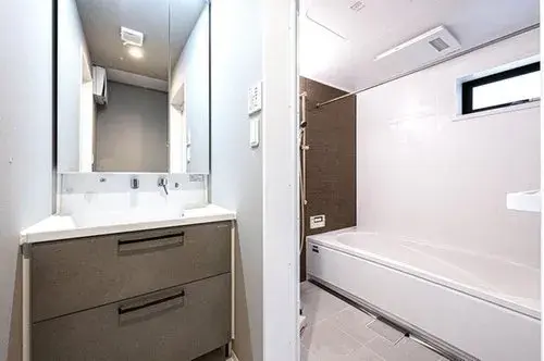 Tokyo Meguro-ku 1LDK+S Property (16)